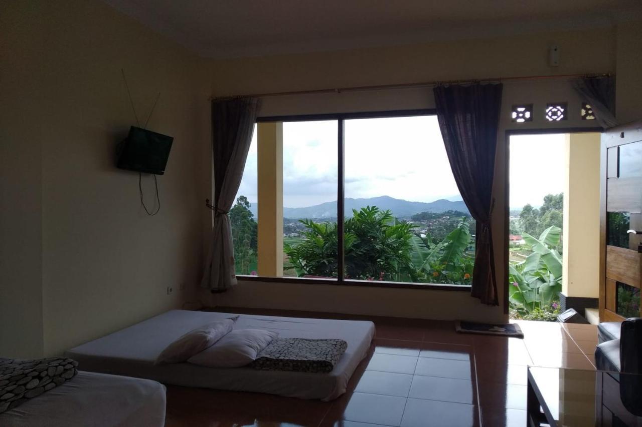 Panundaan Penginapan Pondok Jurang Ciwidey Syariahホステル エクステリア 写真