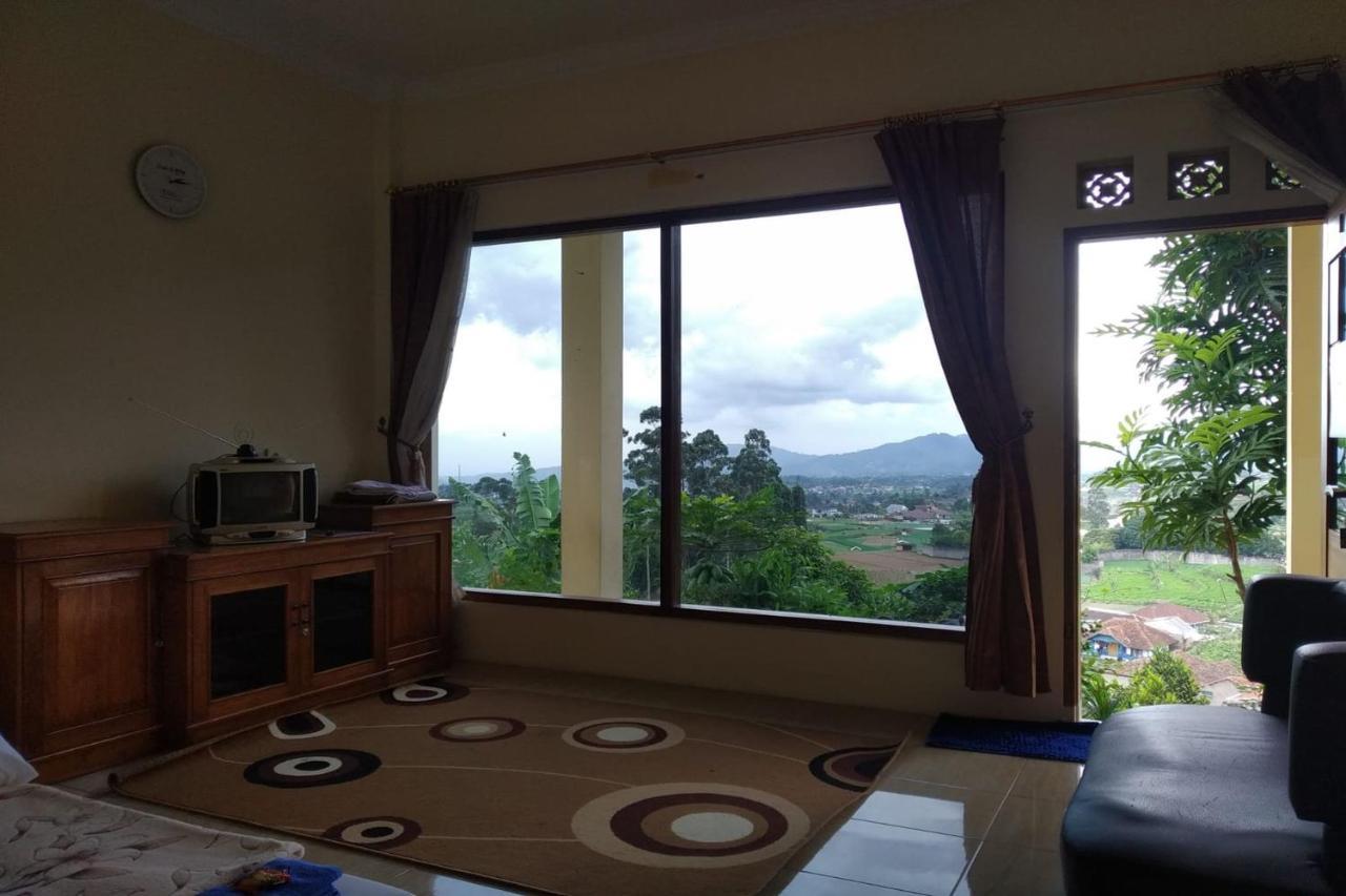 Panundaan Penginapan Pondok Jurang Ciwidey Syariahホステル エクステリア 写真