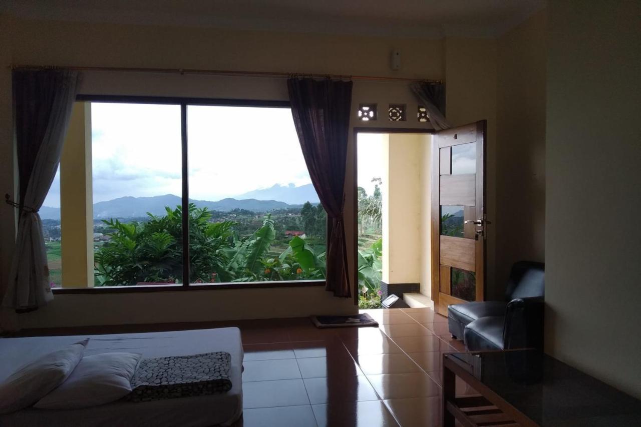 Panundaan Penginapan Pondok Jurang Ciwidey Syariahホステル エクステリア 写真